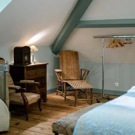 La Maison Rose Saint-Julien-en-Born