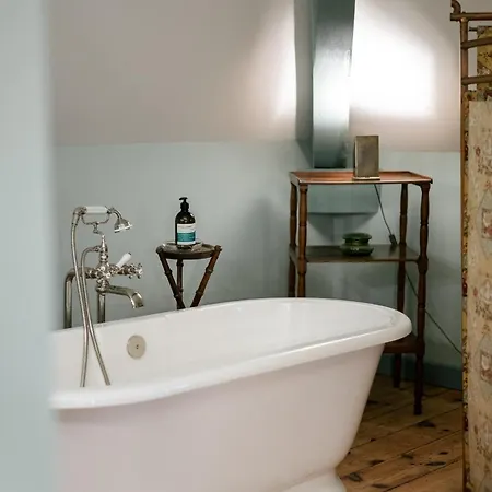 La Maison Rose Saint-Julien-en-Born