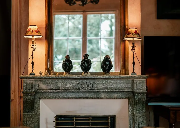 La Maison Rose Дом отдыха Сен-Жюльен-ан-Борн